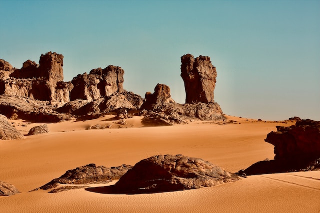 tassili-n'ajjer-algeria-african-desert-safari