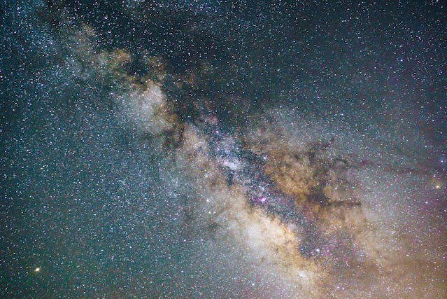 stargazing-spots-for-astronomy-lovers