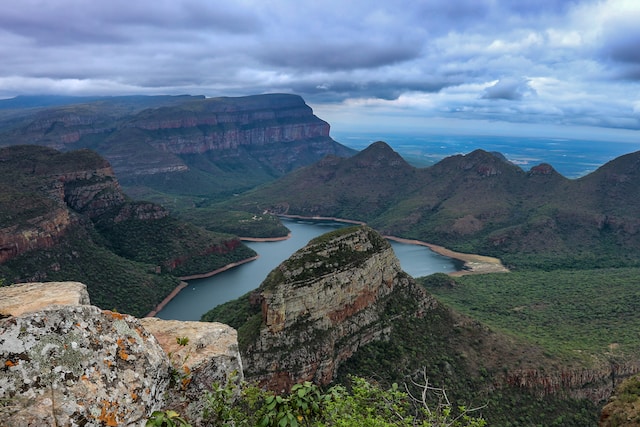 weirdest-natural-wonders-of-africa-blyde-river-canyon
